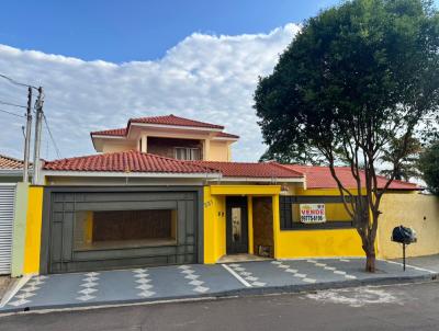 Casa para Venda, em Presidente Prudente, bairro Vila Santa Izabel, 5 dormitrios, 3 banheiros, 1 sute