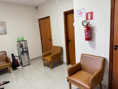 Comercial para Venda, em Presidente Prudente, bairro Cidade Jardim, 1 banheiro, 3 vagas