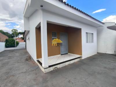 Casa para Loca��o, em Presidente Prudente, bairro Vila Comercial, 3 dormit�rios, 1 banheiro, 2 vagas