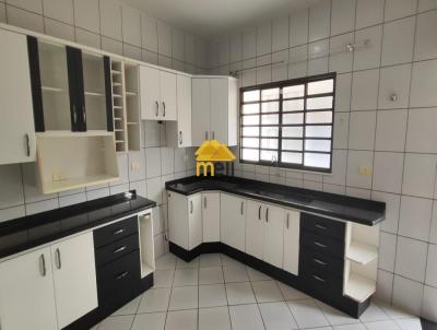 Casa para Loca��o, em Presidente Prudente, bairro Jardim Maracan�, 3 dormit�rios, 3 banheiros, 1 su�te, 2 vagas